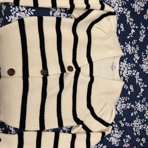 COPY - cardigan button up